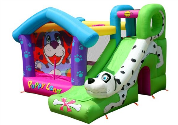תקן קפיצה הכלבלב הדלמטי 9109 של Happy Hop - קפיץ קפיץ הוא בית מקפצה מתנפח צבעוני עם מגלשה, הכולל עיטורים בנושא כלבים, כולל תמונות של כלבים והדפסי כפות, ואיור גדול של "ארץ כלבלבים" לאווירה שובבה.