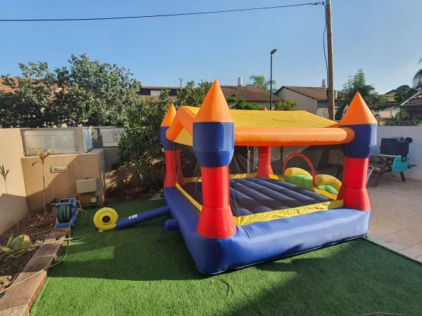 ⁦מתקן קפיצה מתנפח בינוני|D3627|טירת הנסיכים|Jumpy Jump|מגלשה+משטח קפיצה+הצללה נשלפת | המגן⁩ – תמונה ⁦4⁩