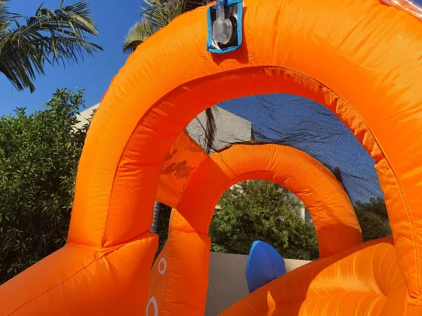 ⁦מתקן קפיצה מתנפח עם מים בינוני|W3636|הדרקון הרטוב|Jumpy Jump|מגלשה+קיר טיפוס+שכשוכית | המגן⁩ – תמונה ⁦3⁩